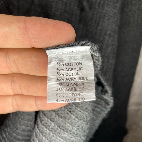 MIRACLE TIE-UP V-NECK SWEATER - Picture 8 of 9